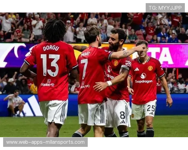 布鲁诺任意球弧线直挂死角曼联得分